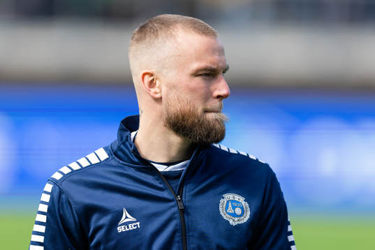 Utsiktens Alexander Faltsetas på line up innan