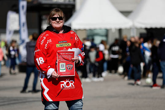 Vita Hästens supporters samlar in pengar för att rädda