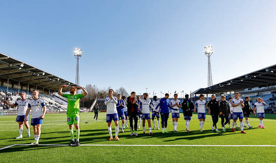 IFK Norrköpings spelare jublar