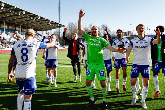 IFK Norrköpings målvakt Oscar Jansson och Andri Lucas