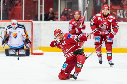 Modos Mikkel Aagaard jublar