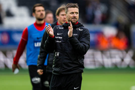 Eirik Horneland, head coach of Brann, looks dejected