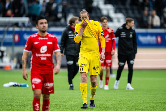 Eirik Holmen Johansen of Brann looks dejected