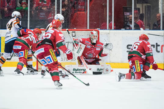 Modos målvakt Kristers Gudlevskis