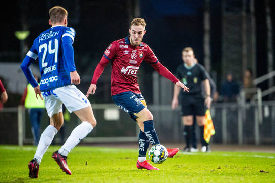 Örgrytes Amel Mujanic mot Trelleborgs Felix Hörberg
