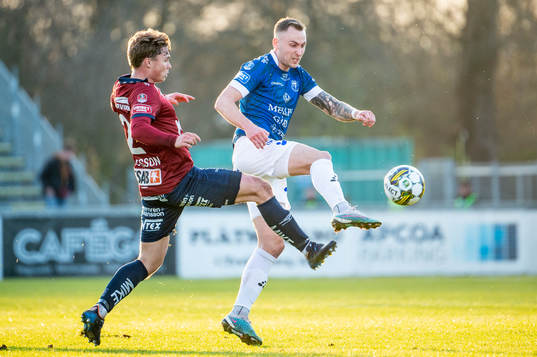 Trelleborgs Filip Bohman mot Örgrytes Linus Tagesson