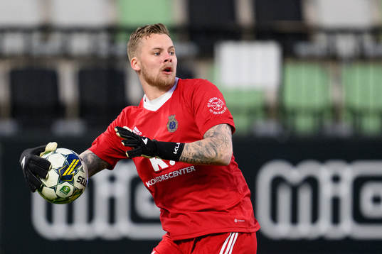 Gefles målvakt Robin Wallinder