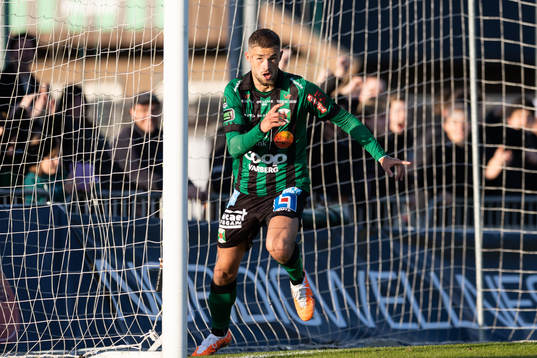 Varbergs Oliver Alfonsi jublar
