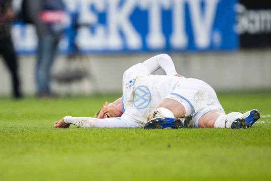 Malmö FFs Anders Christiansen har ont