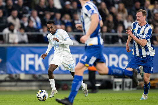 Malmö FFs Taha Ali och IFK Göteborgs Adam Carlén