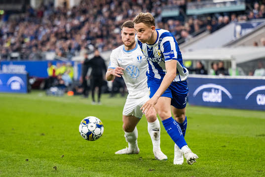 Malmö FFs Gabriel Busanello och IFK Göteborgs Linus