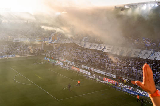 IFK Göteborgs supportrar med ett tifo