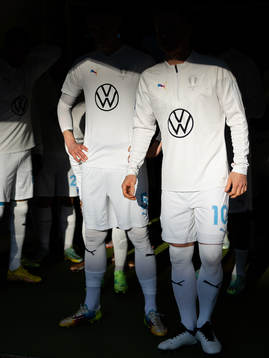 Malmö FFs Søren Rieks och Anders Christiansen  på väg