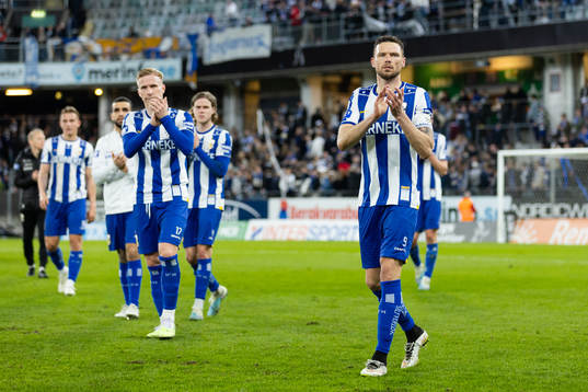 IFK Göteborgs Marcus Berg tackar publiken