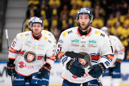 Växjös Dan Sexton jublar