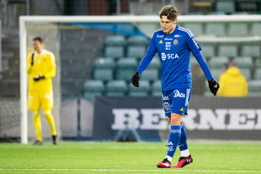GIF Sundsvalls Jesper Carström deppar