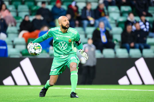 Östersunds målvakt Aly Keita