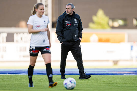 Eirik Fjelstad, head coach of Åsane