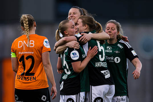 Synne Skinnes Hansen of Rosenborg celebrates