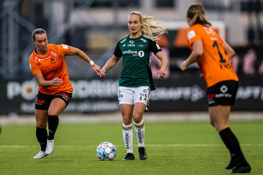 Katarina Dybvik Sunde of Åsane and Maria Olsvik of