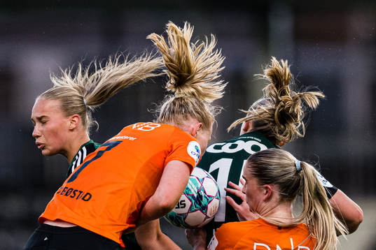 Frøya Brennskag-Dorsin of Rosenborg, Nina Vestbøstad and