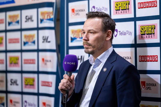Cmore intervjuar Växjös målvaktstränare Andreas