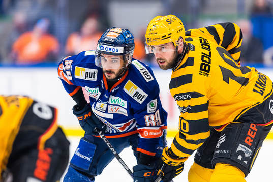 Växjös Jayden Halbgewachs och Skellefteås Joakim