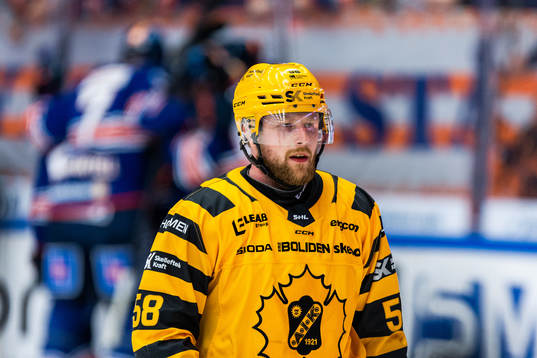 Skellefteås Oskar Nilsson deppar