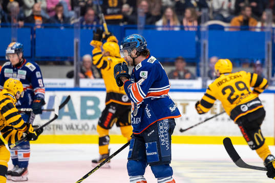 Växjös Keegan Lowe deppar