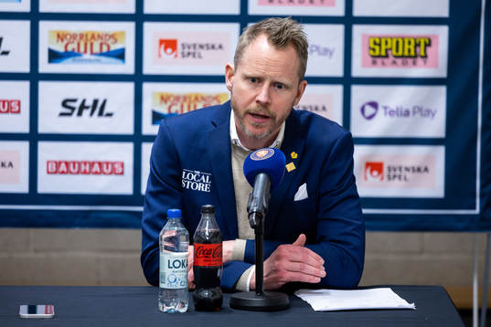 Skellefteås tränare Robert Ohlsson på presskonferens