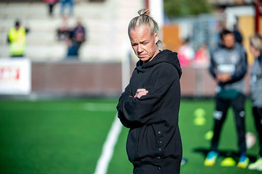 FC Rosengårds skadade Caroline Seger innan fotbollsmatchen