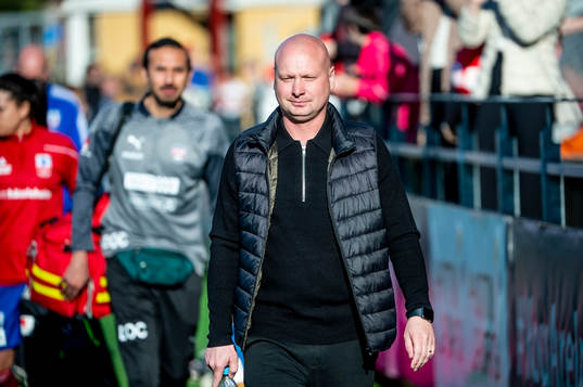FC Rosengårds tränare Joel Kjetselberg innan