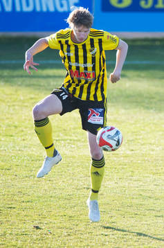 Bläddra bland fler bilder av Fotboll, division 2, IFK Hässleholm - Räppe GoIF