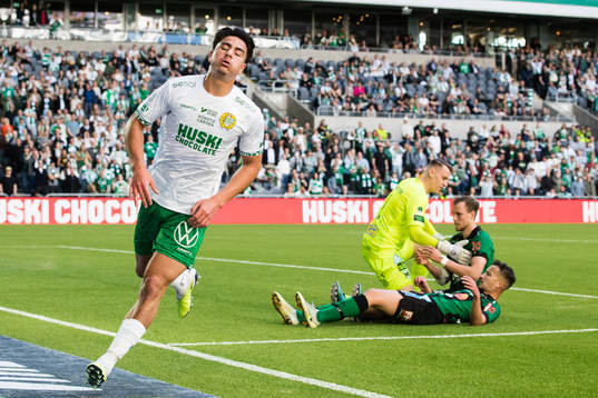 Hammarbys Jusef Erabi deppar