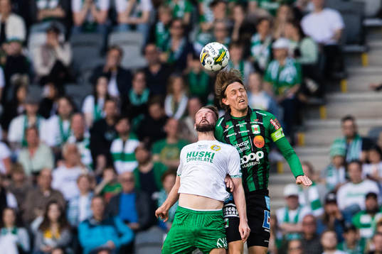 Hammarbys Mads Fenger Nielsen och Varbergs Joakim Lindner