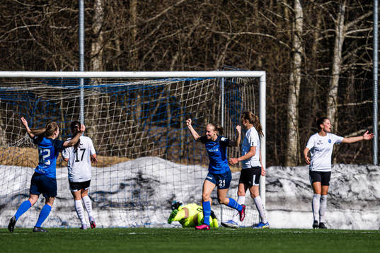 Celina Opland Smith of Grei celebrates