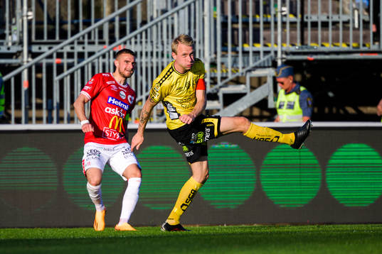Degerfors Christos Gravius och Elfsborgs Johan Larsson