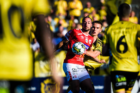 Degerfors Dijan Vukojevic och Elfsborgs Gustaf Lagerbielke