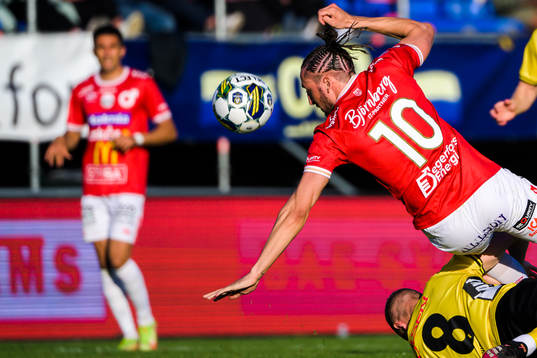 Degerfors Dijan Vukojevic och Elfsborgs Sebastian Holmen