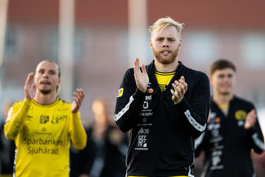 Elfsborgs Sveinn Guðjohnsen jublar