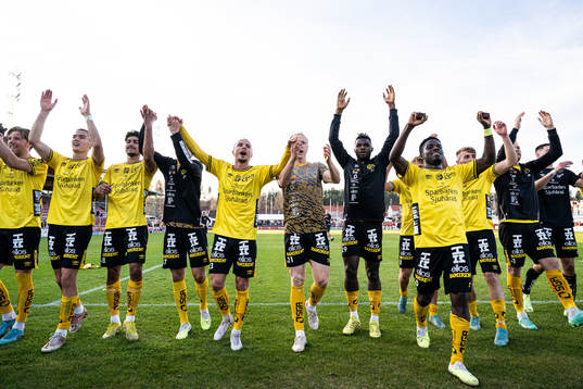 Elfsborgs spelare jublar