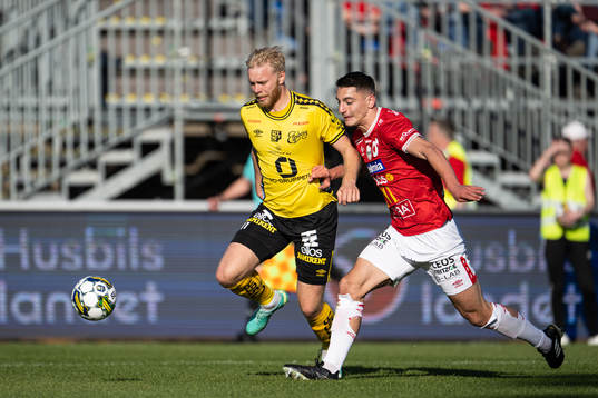 Elfsborgs Sveinn Guðjohnsen och Degerfors Seid Korac