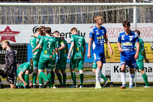 Vinbergs spelare jublar