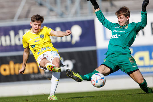 Falkenbergs Remo Gotfredsen Grgic och Ahlafors målvakt