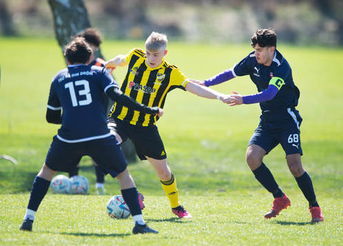 IFK Hässleholms Linus Roslund  i matchen i U17 mellan IFK