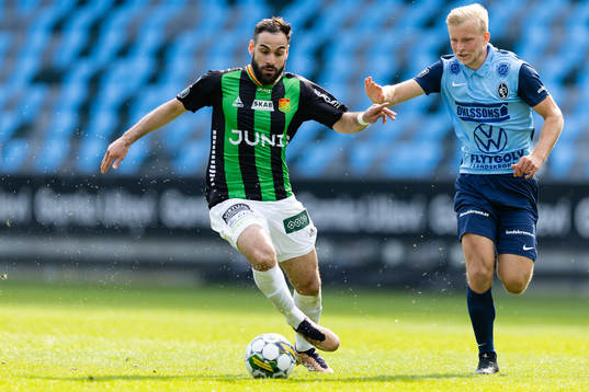 GAIS Mervan Celik och Landskronas Johan Rapp