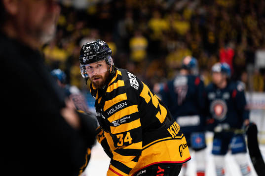 Skellefteås Tom Kühnhackl