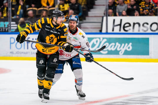 Skellefteås Pär Lindholm och Växjös Manuel Ågren