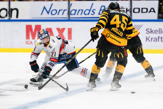 Växjös Brian Cooper och Skellefteås Oscar Möller