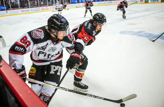 Piteås Ludvig Warg och Nybros Juho Liuksiala